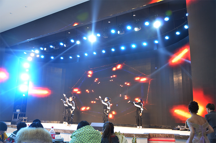 安徽悦来悦好公司2022企业年会节目 - 舞蹈《we wanna party》