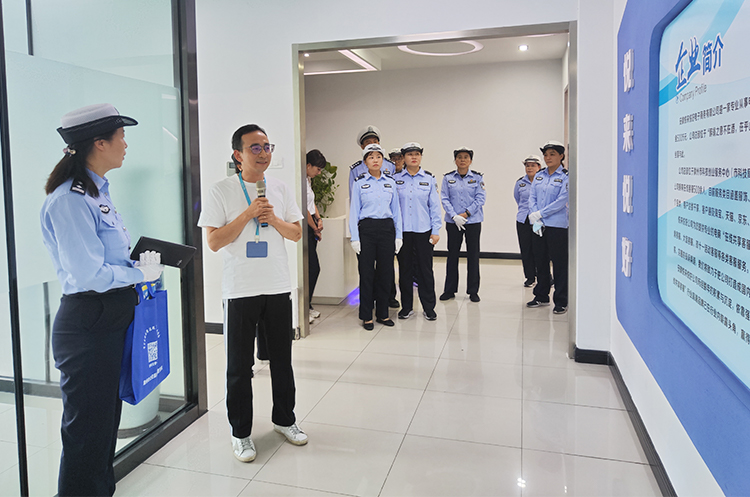 市公安局交通指挥中心党支部一行莅临悦来悦好交流学习