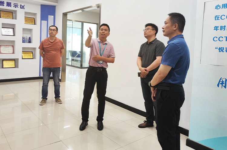 滁州市科技局局长周成东莅临悦来悦好参观指导工作