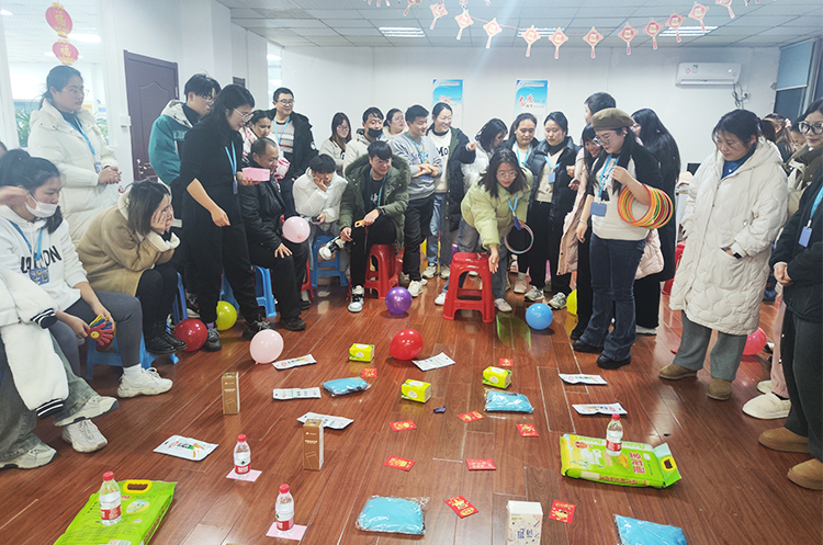 悦来悦好“双旦狂欢趴，逗趣HIGH翻天”主题活动圆满结束