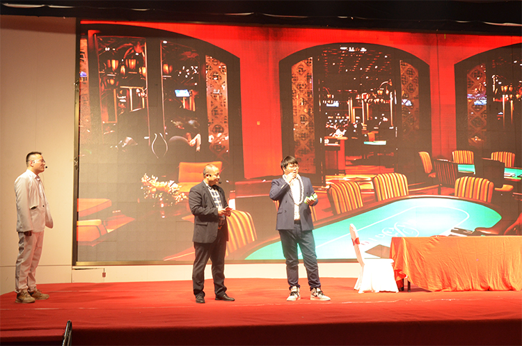 安徽悦来悦好公司2025企业年会节目 - 小品《赌王争霸赛》